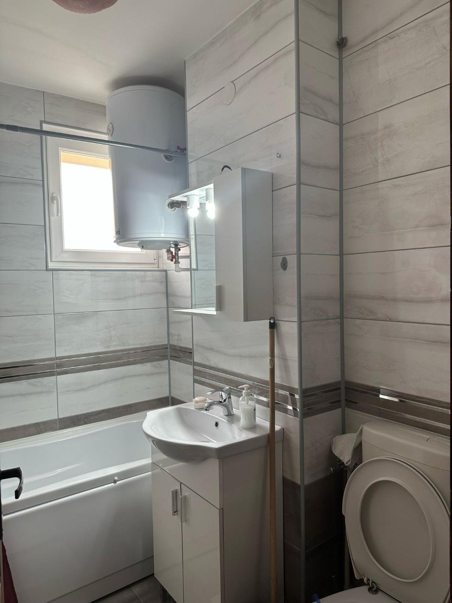 Apartament De Inchiriat بورسيك المظهر الخارجي الصورة
