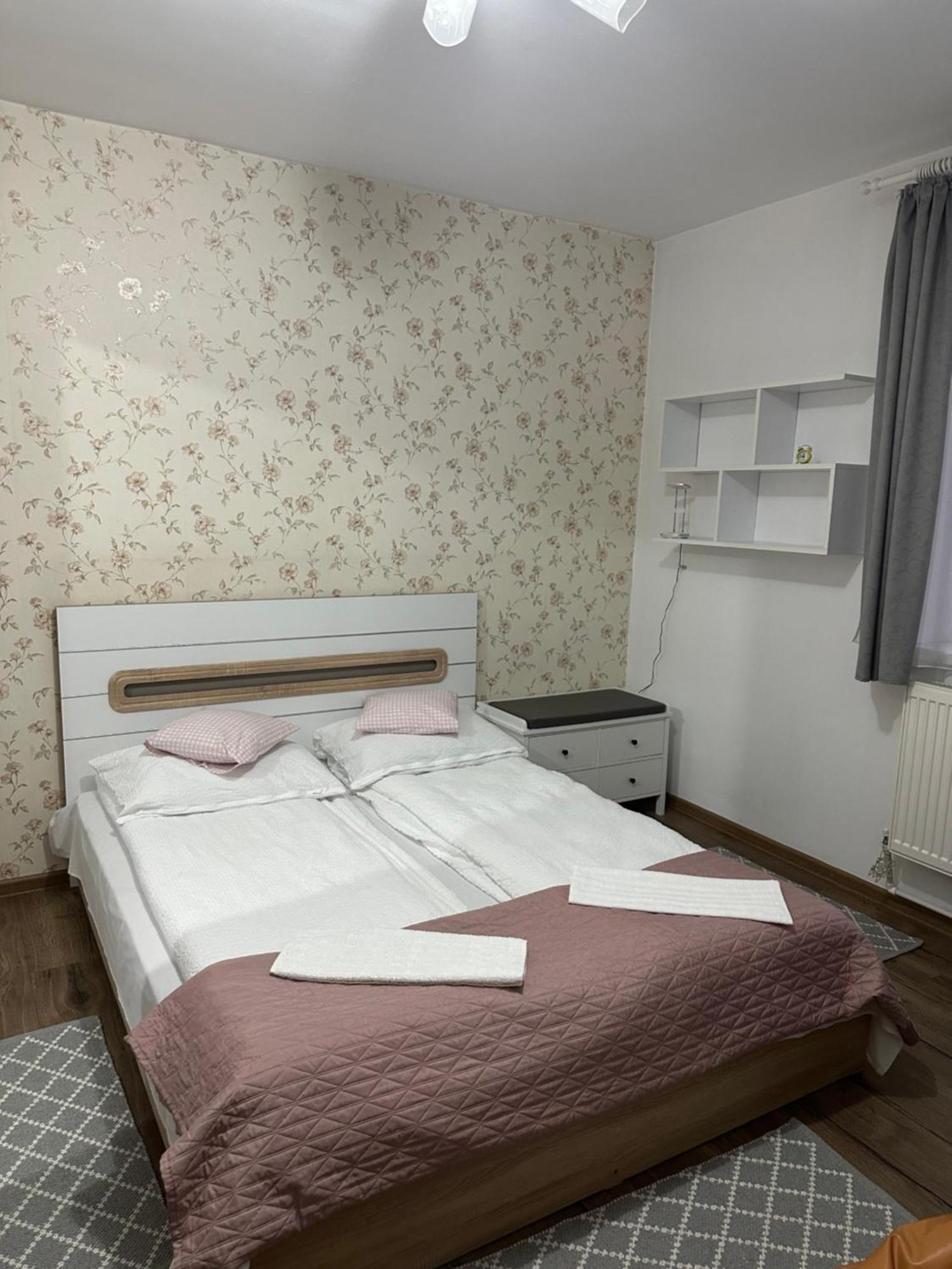 Apartament De Inchiriat بورسيك المظهر الخارجي الصورة